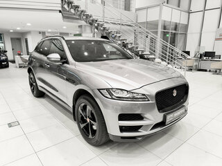 2020 Jaguar F-Pace I, серый, 3790000 рублей, вид 3