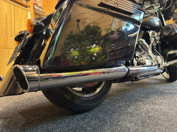 2013 Harley-Davidson Street Glide, чёрный - вид 8