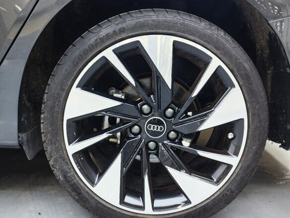 2022 Audi A3 35 TFSI Long IV (8Y), серый, 2255000 рублей - вид 12