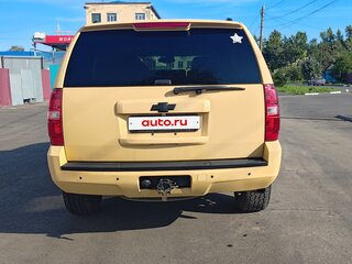 2008 Chevrolet Tahoe III, бежевый, 1190000 рублей, вид 3