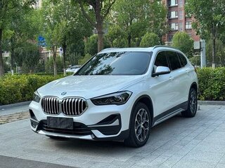 2022 BMW X1 Long 20Li sDrive II (F48) Рестайлинг, белый, 1790000 рублей, вид 1