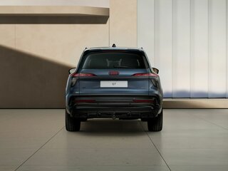 2026 Audi Q7 III (G8), синий, 17900000 рублей, вид 4