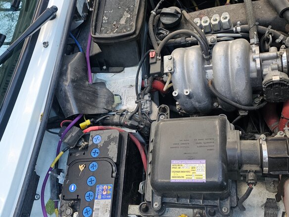 2013 Lada (ВАЗ) 2121 (4x4) I Рестайлинг, белый, 650000 рублей - вид 9