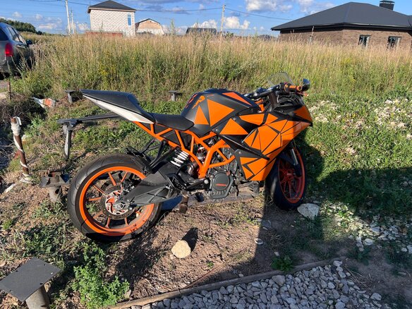 2014 KTM RC 200, чёрный, 200000 рублей - вид 3