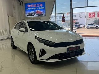 2023 Kia K3 II (China Market) Рестайлинг, белый, 1125000 рублей, вид 3