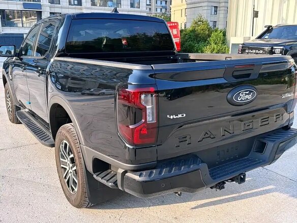 2026 Ford Ranger Double Cab T6.2, чёрный, 4145667 рублей - вид 3