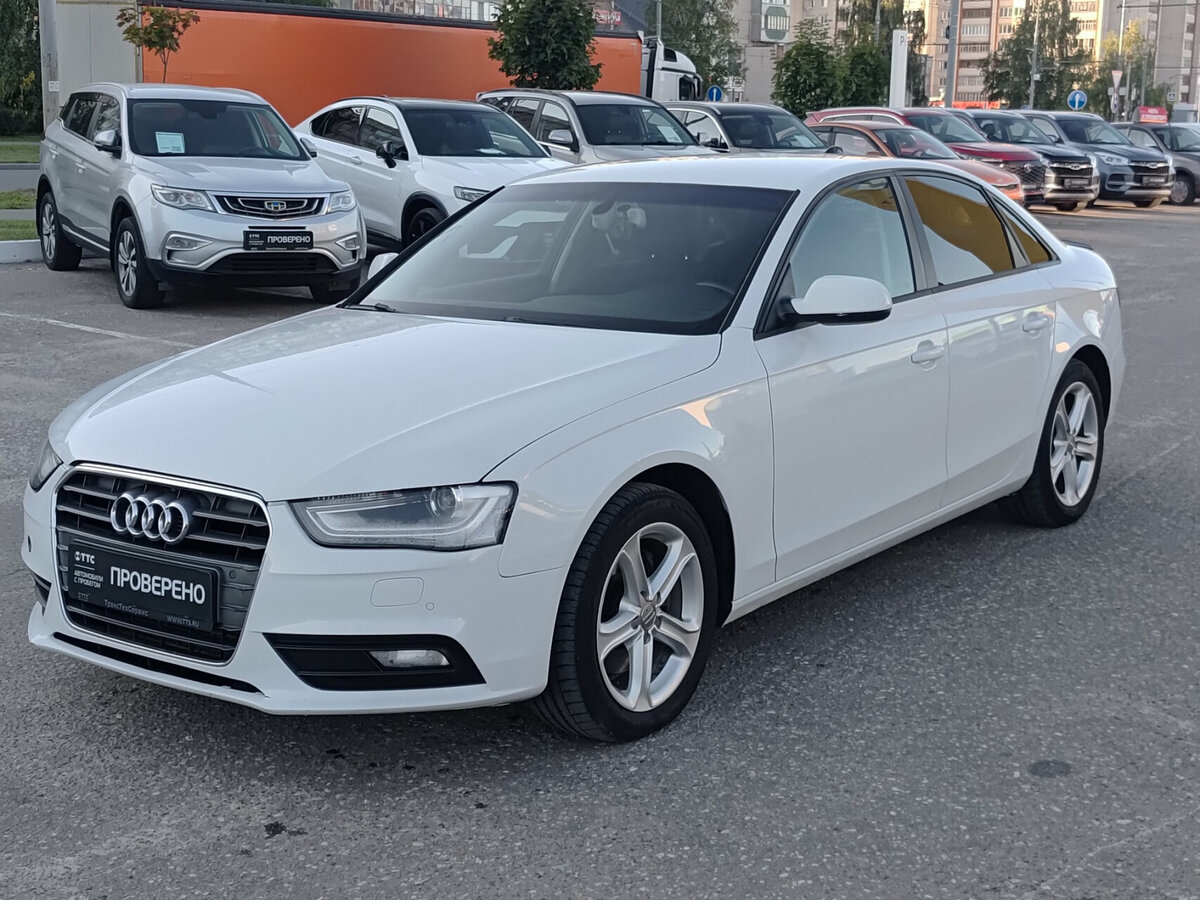 Открыть фотографии: Audi A4 IV (B8) Рестайлинг
