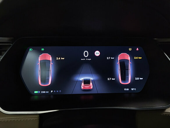2016 Tesla Model X P90D I, красный, 3850000 рублей - вид 12