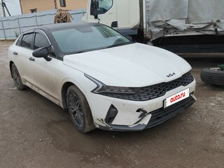 2021 Kia K5 III, белый, 1600000 рублей, вид 1