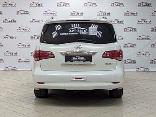 2011 Infiniti QX56 II, белый, 1999000 рублей, вид 5