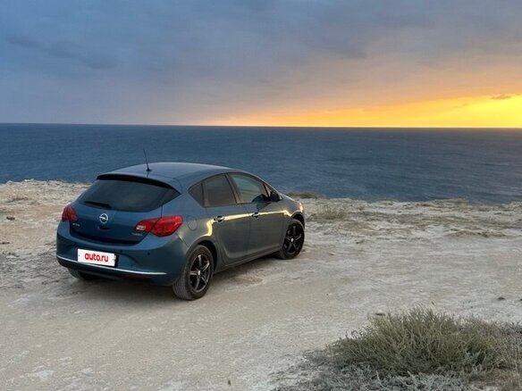 2013 Opel Astra J Рестайлинг, синий - вид 21