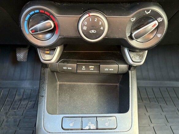 2018 Kia Rio X-Line IV, коричневый, 1149000 рублей - вид 12