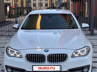 2013 BMW 5 серии 528i xDrive VI (F10/F11/F07) Рестайлинг, белый, 1699000 рублей, вид 5