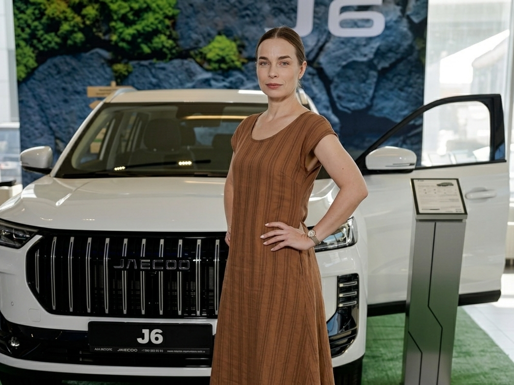 Открыть фотографии: Jaecoo J6