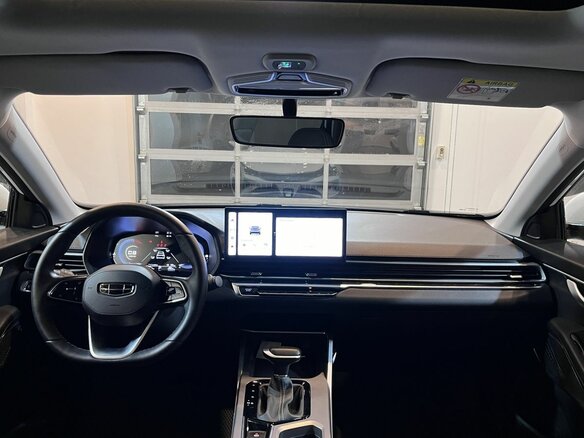 2024 Geely Emgrand II, белый, 1780000 рублей - вид 8