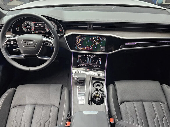 2025 Audi A6 45 TFSI V (C8) Рестайлинг, белый, 7480500 рублей - вид 6