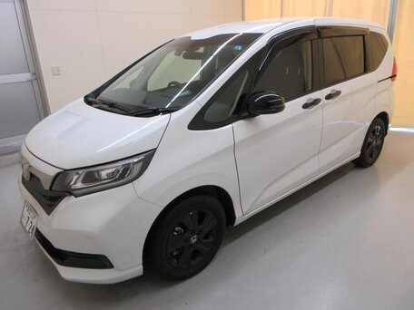 Honda Freed II Рестайлинг