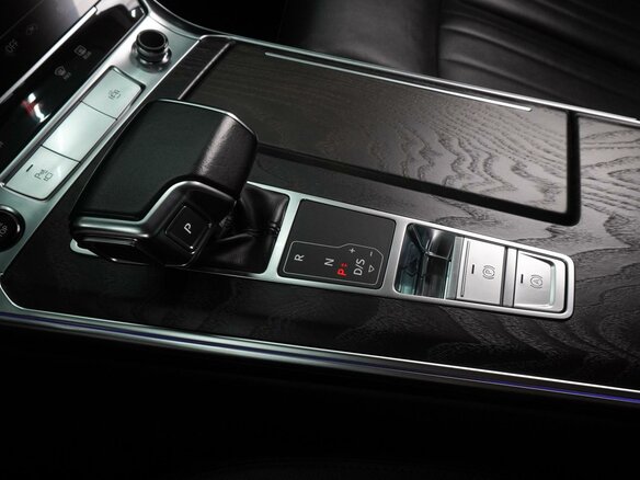 2021 Audi A6 40 TFSI V (C8), белый, 4199000 рублей - вид 16