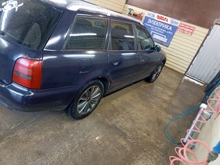1998 Audi A4 I (B5), синий, 250000 рублей, вид 4