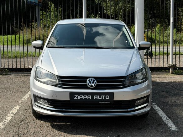 2016 Volkswagen Polo V Рестайлинг, серебристый - вид 1