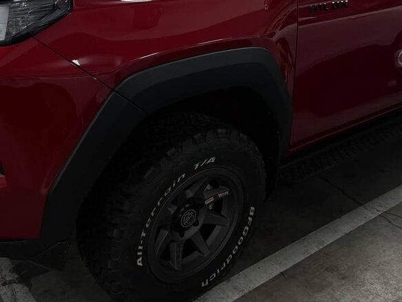 2026 Toyota Hilux IX, пурпурный, 7198736 рублей - вид 9