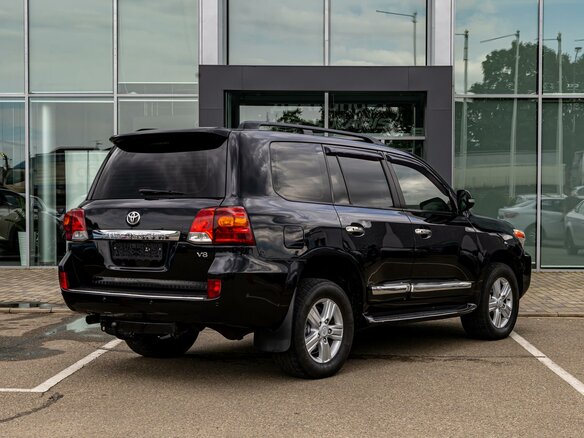 2012 Toyota Land Cruiser 200 Series, чёрный - вид 5