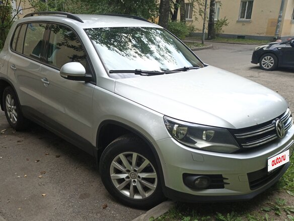 2012 Volkswagen Tiguan I Рестайлинг, серебристый - вид 4