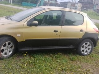 2003 Peugeot 206, жёлтый, 230000 рублей, вид 3