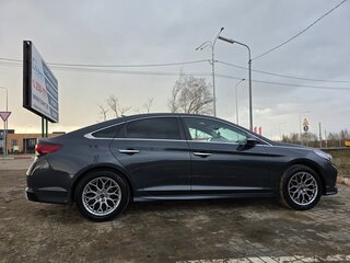 2018 Hyundai Sonata VII (LF) Рестайлинг, серый, 1700000 рублей, вид 4