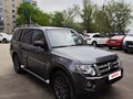 2012 Mitsubishi Pajero IV Рестайлинг 1, серый, 2450000 рублей - вид 1