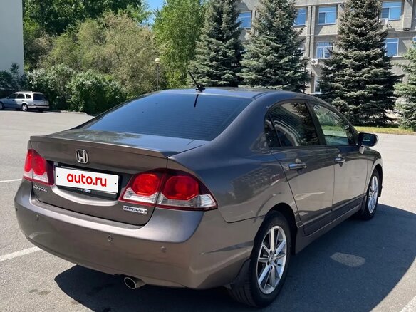 2009 Honda Civic Hybrid VIII Рестайлинг, коричневый, 670000 рублей - вид 6