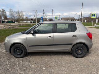 2009 Skoda Fabia II, серый, 495000 рублей, вид 4