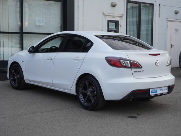 2010 Mazda 3 II (BL), белый, 760000 рублей - вид 6
