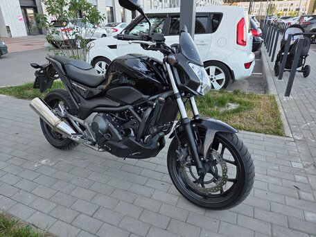 2015 Honda NC 750S, чёрный, 590000 рублей, вид 2