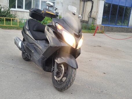 2011 Suzuki Burgman (SkyWave) 250, чёрный, 210000 рублей, вид 1