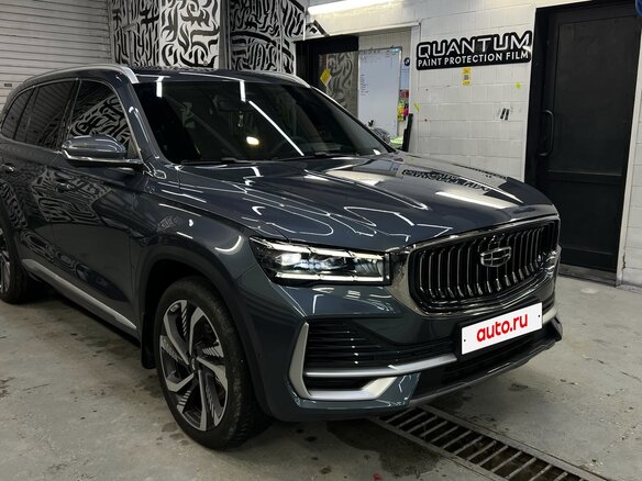 2024 Geely Monjaro I, серый, 3690000 рублей - вид 4