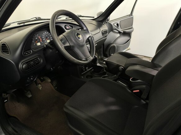 2015 Chevrolet Niva I Рестайлинг, серый, 570000 рублей - вид 7