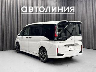 2016 Honda Stepwgn Spada V, белый, 1770000 рублей, вид 5