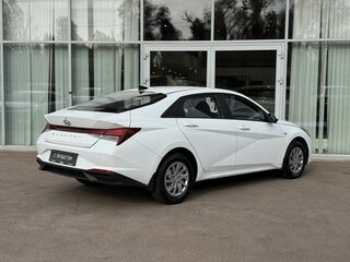 2022 Hyundai Elantra VII (CN7), белый, 1780000 рублей, вид 5
