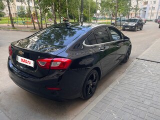2018 Chevrolet Cruze II, чёрный, 850000 рублей, вид 4