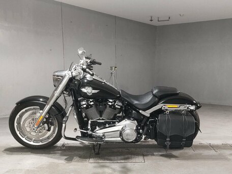 2022 Harley-Davidson Fat Boy, чёрный, 2220000 рублей, вид 4