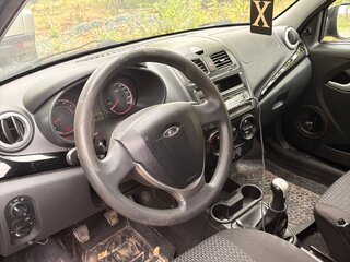 2016 Lada (ВАЗ) Kalina II, чёрный, 405000 рублей, вид 3