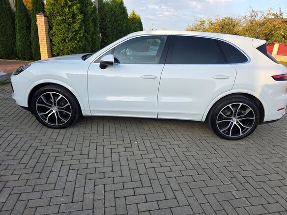 2020 Porsche Cayenne III, белый, 6400000 рублей - вид 6