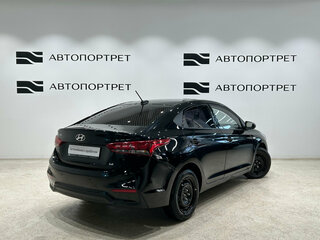 2019 Hyundai Solaris II, чёрный, 949000 рублей, вид 5