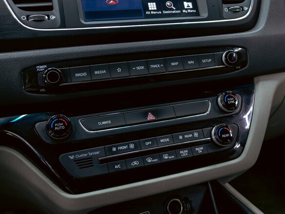 2019 Kia Carnival III, чёрный, 2795000 рублей - вид 14