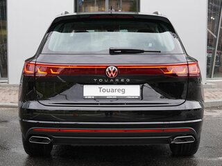 2026 Volkswagen Touareg III Рестайлинг, синий, 12000000 рублей, вид 5