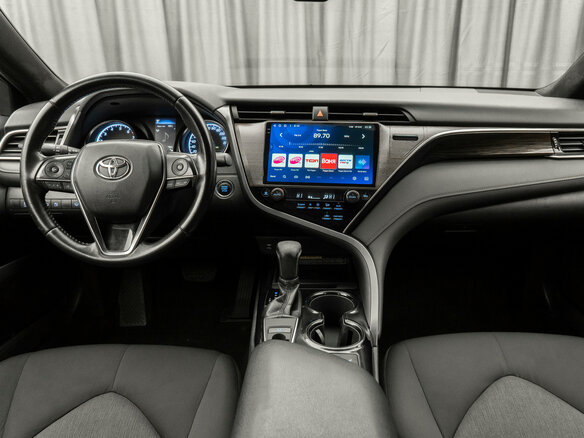 2018 Toyota Camry VIII (XV70), чёрный, 2245000 рублей - вид 7