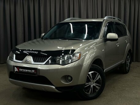 Mitsubishi Outlander II