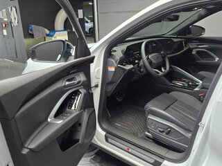 2025 Audi Q5 Sportback TDI quattro S tronic II (GU), белый, 6282000 рублей, вид 5