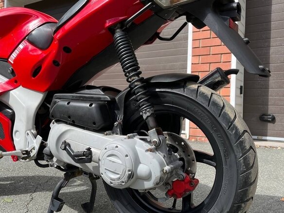 2008 Gilera DNA, красный, 125000 рублей - вид 13